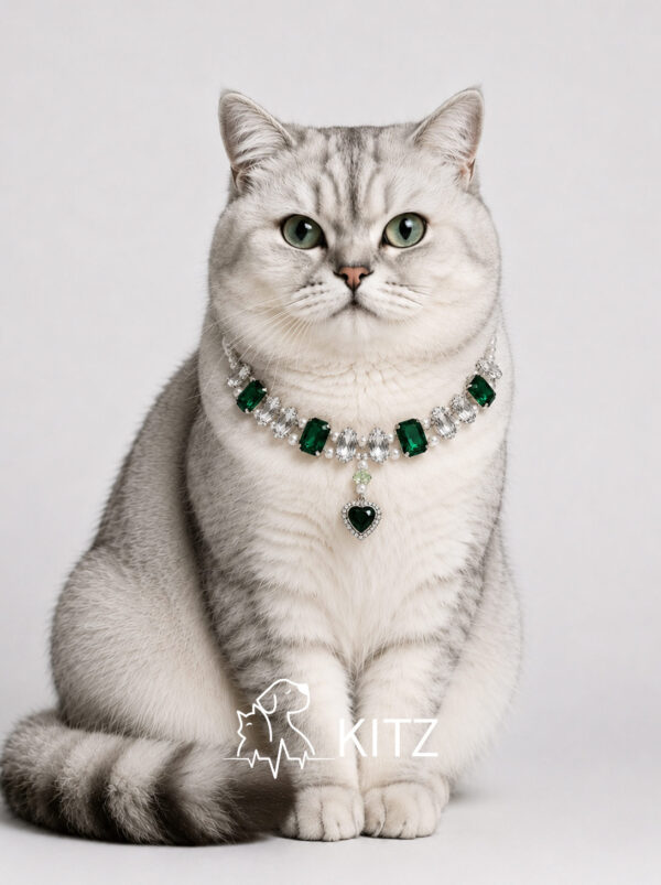 绿 Crystal Pet Necklaces