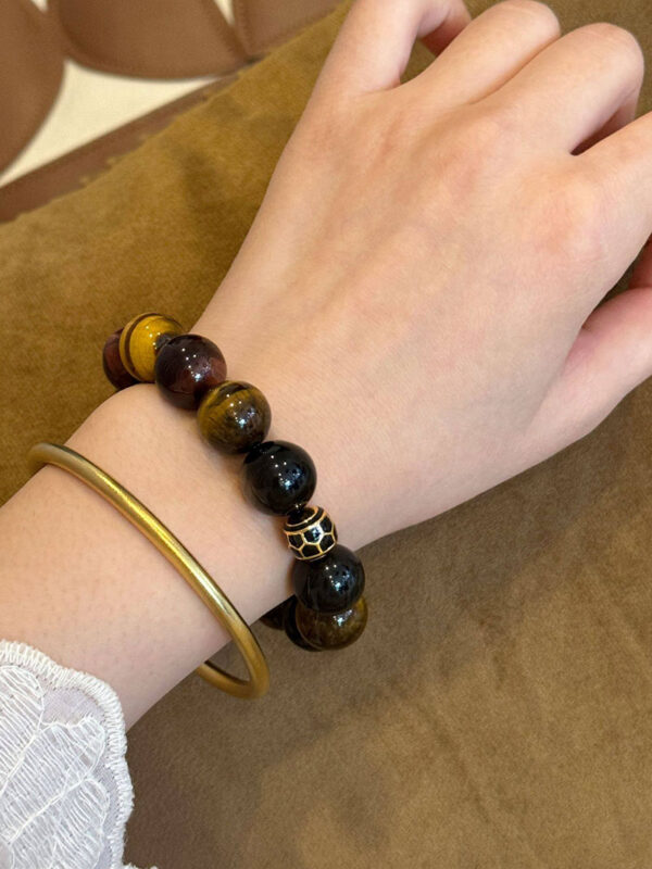 tiger eye bracelet