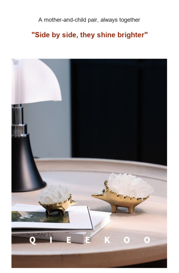 详情-16-英文版 Brass Natural Crystal Hedgehog Ornament